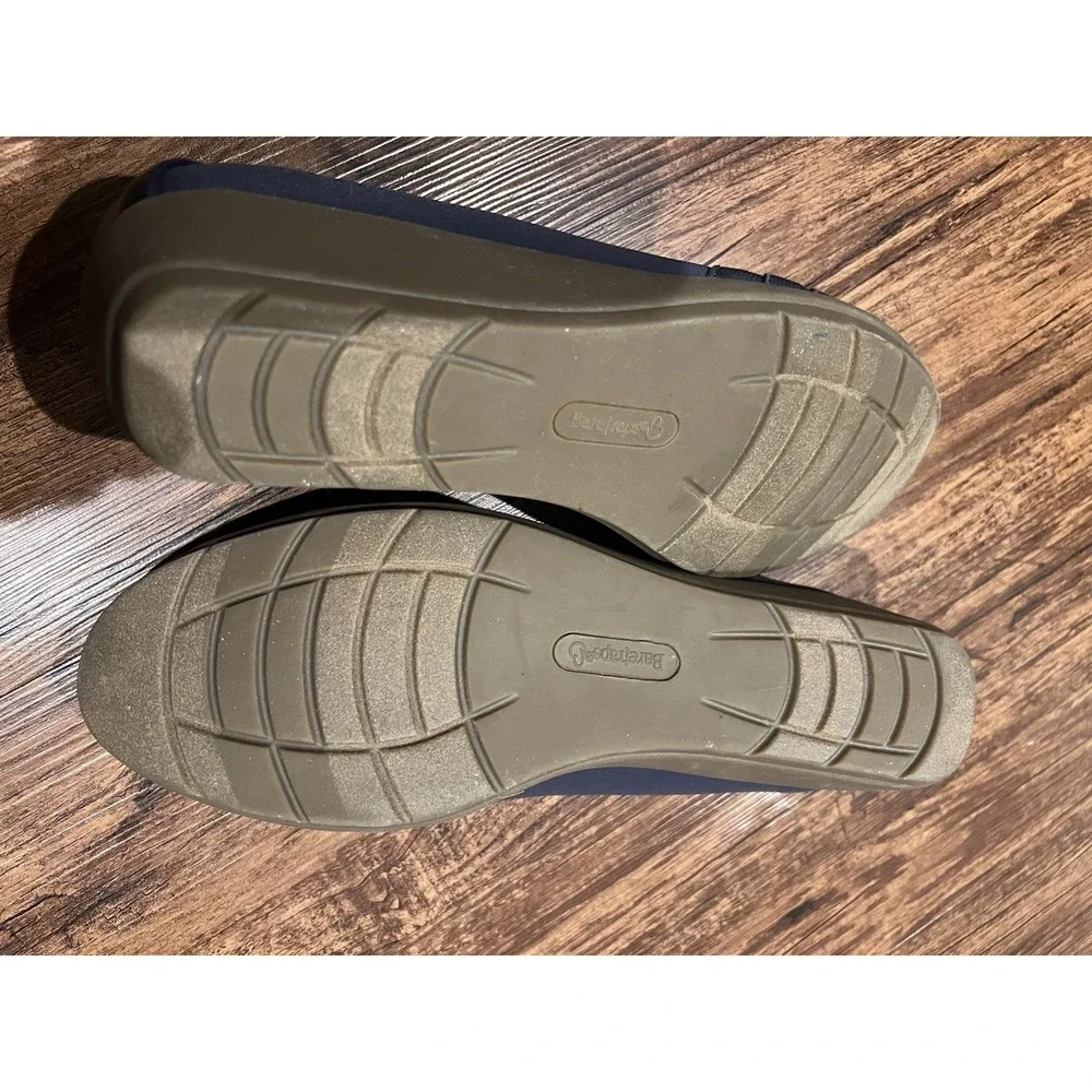 BareTraps Malia Women's Slip On Wedge Shoes Size 10 M  EUC Dark Blue